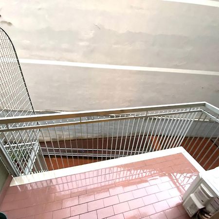 Appartamento In Darsena - Navigli Milão Exterior foto