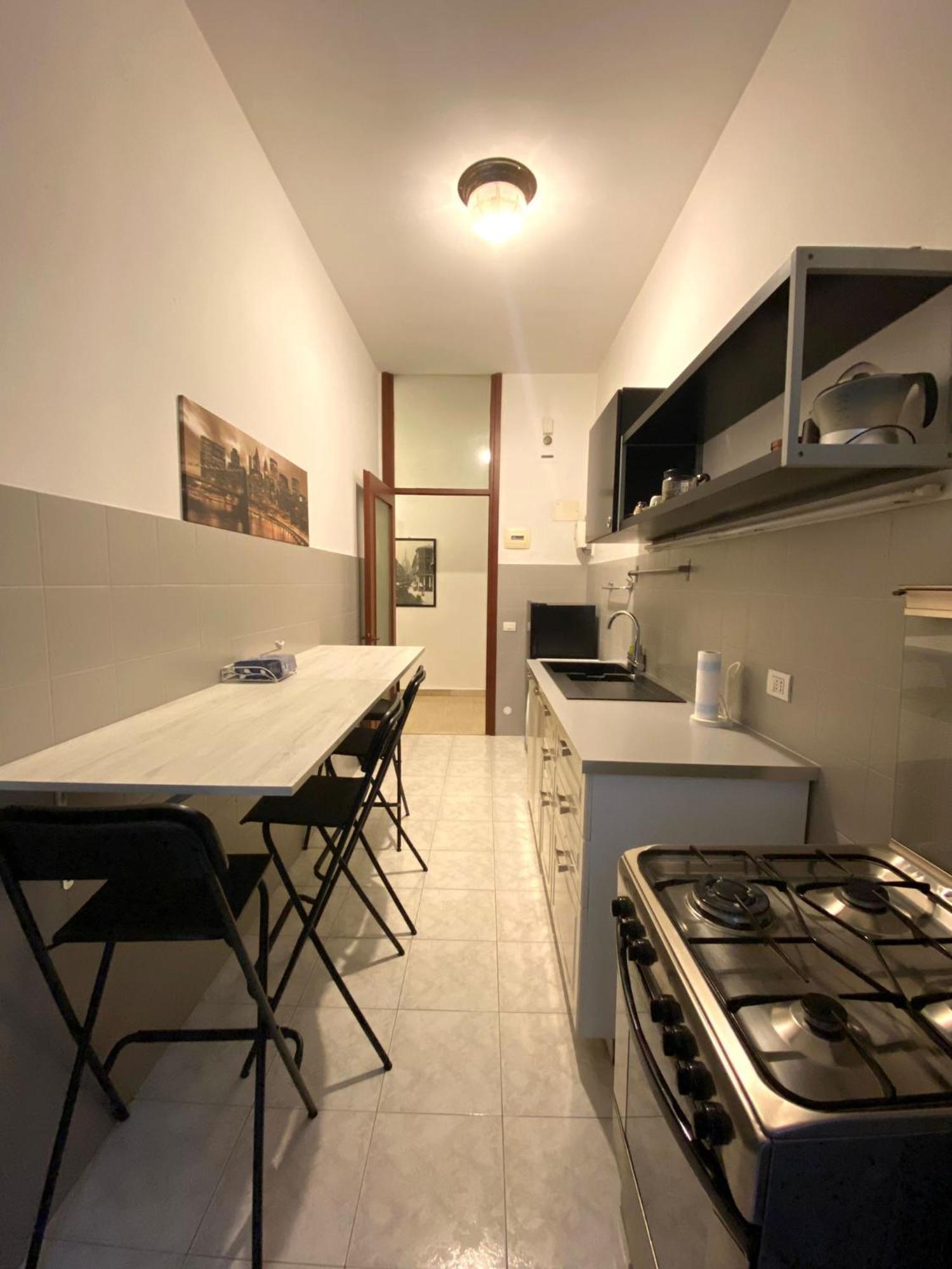 Appartamento In Darsena - Navigli Milão Exterior foto